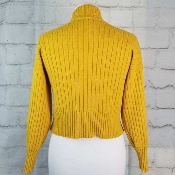 M/L Mustard Yellow Stretchy Cropped Ribbed Mock Neck Sweater - Picture 5 of 5